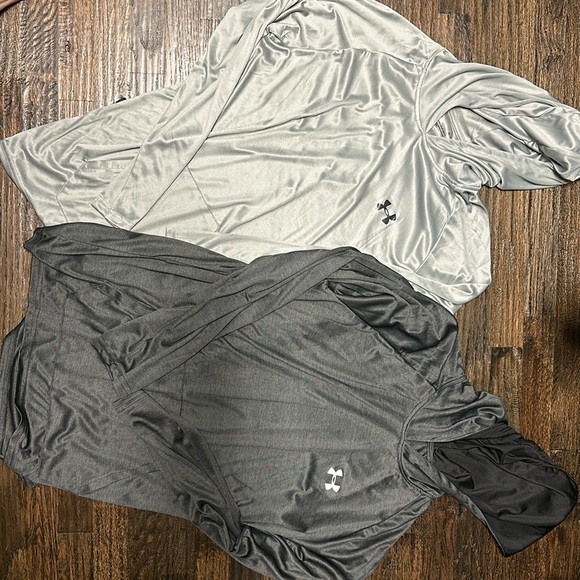 2 Under Armour Loose Fit HeatGear Performance Pullover in Size XL EUC - Picture 2 of 14